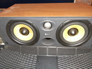 Altavoz Central B&W