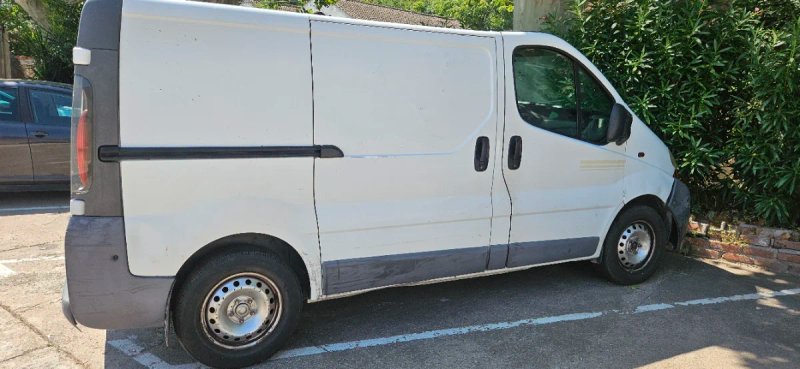 Renault Trafic 2006 - foto 1