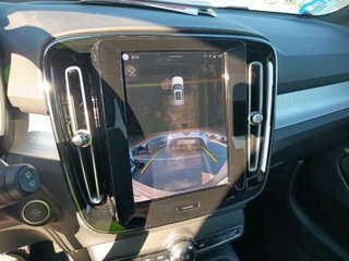 Volvo XC40 B3 Gasolina Mild hybrid Plus Dark Auto 120 kW (163 CV)