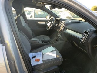 Volvo XC40 B3 Gasolina Mild hybrid Plus Dark Auto 120 kW (163 CV)