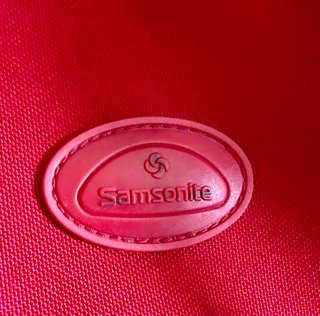 Maleta Trolley Samsonite Roja