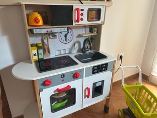 Cocina de madera para niños con accesorios
