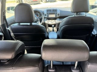 Toyota RAV4 2010