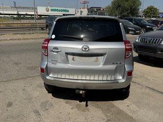 Toyota RAV4 2010