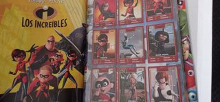 Album DISNEY PIXAR de hipercor COMPLETO y BUEN EST