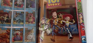 Album DISNEY PIXAR de hipercor COMPLETO y BUEN EST