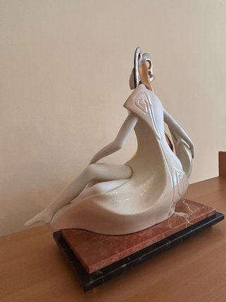 Figura Porcelana GALOS Oro y Platino
