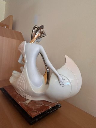 Figura Porcelana GALOS Oro y Platino