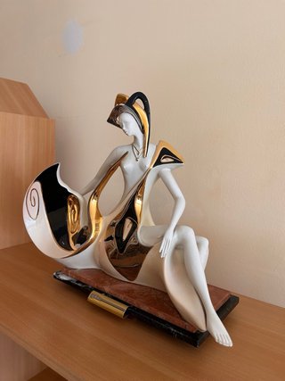 Figura Porcelana GALOS Oro y Platino