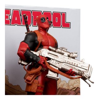 Figura Deadpool McFarlane Toys + Cómic
