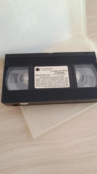 La Jungla de Cristal: La Venganza VHS