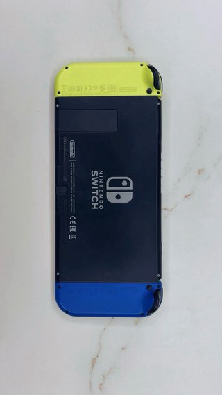 Nintendo Switch Console + Accessori