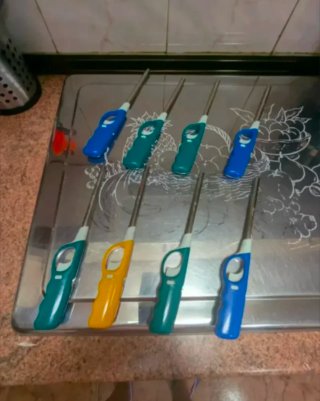 Lote 8 encendedores cocina colores