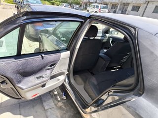 Renault Laguna  1.8 Gasolina  (2001)- para piezas
