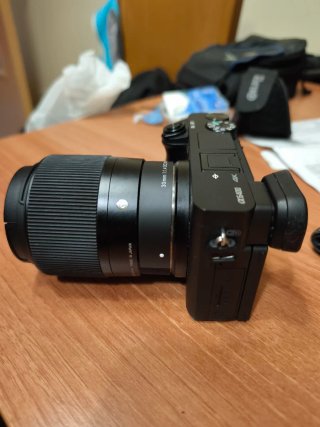 Cámara Sony a6400 4800 disparos