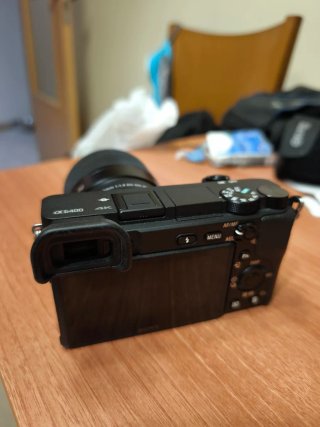 Cámara Sony a6400 4800 disparos