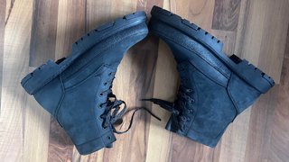 Botas Nobuk T44