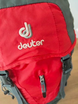 Zaino Deuter Futura 32L Rosso/Grigio