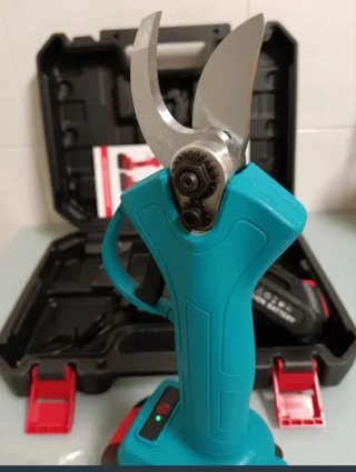 Tijeras y Motosierra Eléctricas Recargables