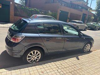 Opel Astra 2007