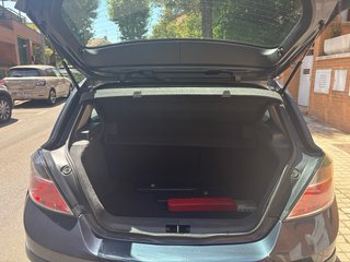 Opel Astra 2007