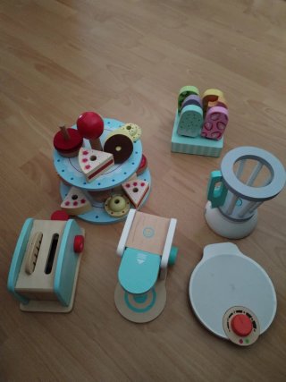 Cocina de juguete IKEA con accesorios