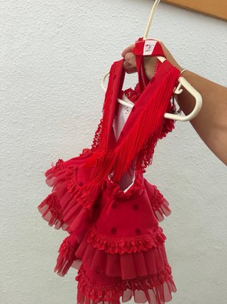 Traje de flamenca rojo con lunares