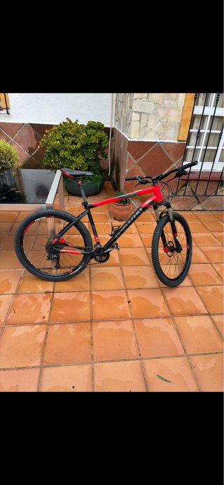 Bicicleta Rockrider Roja