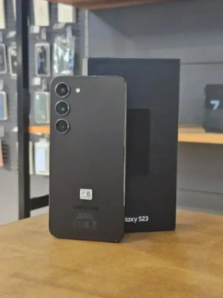 SAMSUNG S23 256GB NERO