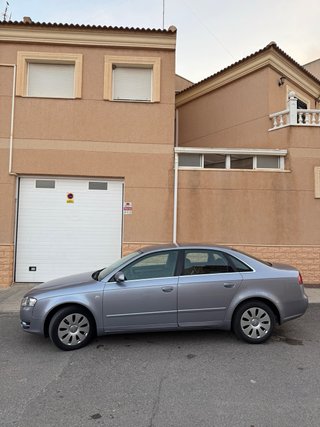 Audi A4 2006 2.0 140