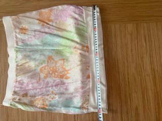 Top palabra de honor estampado floral