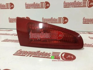 Piloto trasero izquierdo portón Alfa Romeo 147 añ