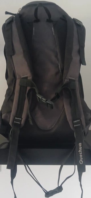 Mochila Quechua Arpenaz 20L Gris/Negra