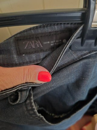 DOS Pantalones vaqueros Zara