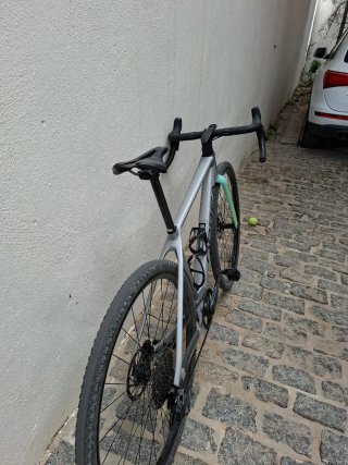 Orbea Terra M31 Team Gravel Bike