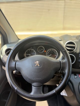Peugeot Partner Teepe NACIONAL UN PROPIETARIO