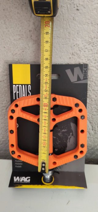 Pedales Resina Plataforma WAG Bike Naranja