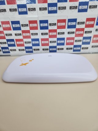 Báscula 20 kg para bebés, con superficie curvada y segura, función de tara y retención para bebés que patalean, medición y visualización en pasos de 5 g Beurer BY 80