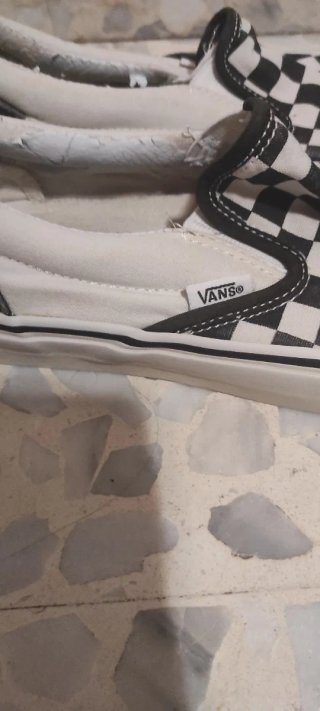 Zapatillas Vans Cuadros Blancos y Negros