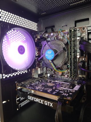 Ordenador PC gaming negro