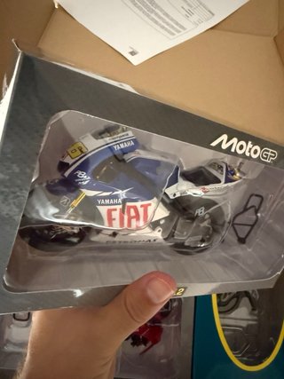 Moto GP Yamaha Valentino Rossi FIAT