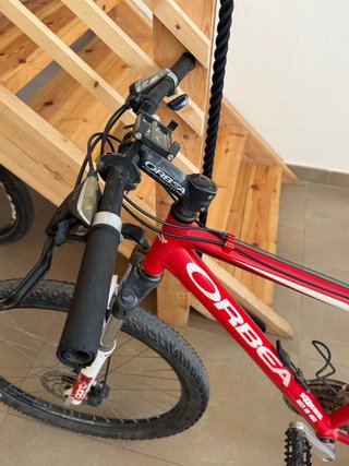 Bicicleta de Montaña Orbea Roja