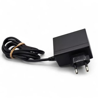 CONSOLA NINTENDO SWITCH + CARGADOR