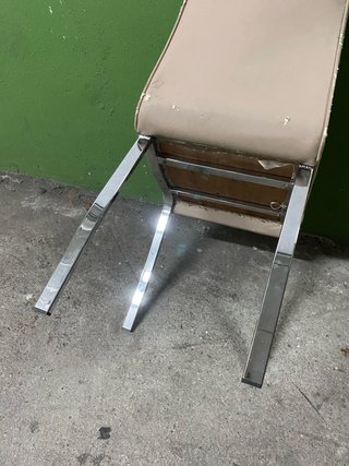 4 Sillas de Comedor Contemporáneas para tapizar