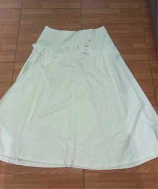Falda larga blanca Zara