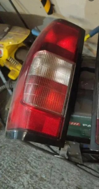 Piloto Izquierdo Nissan Navara D22