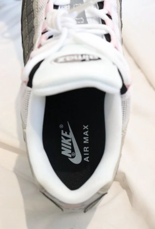 Nike Air Max 95 Gris y Rosa