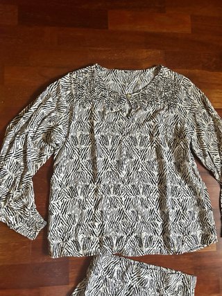 Conjunto Top y Minifalda Animal Print Nuevo
