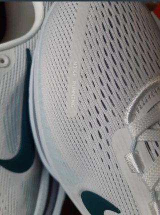 Zapatillas shoes Nike Zoom Vomero, talla 42