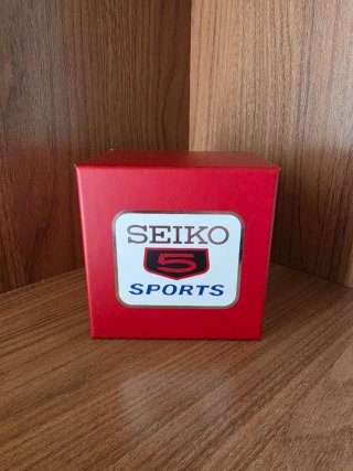 Seiko 5 Sports Edición Limitada 55 Aniversario